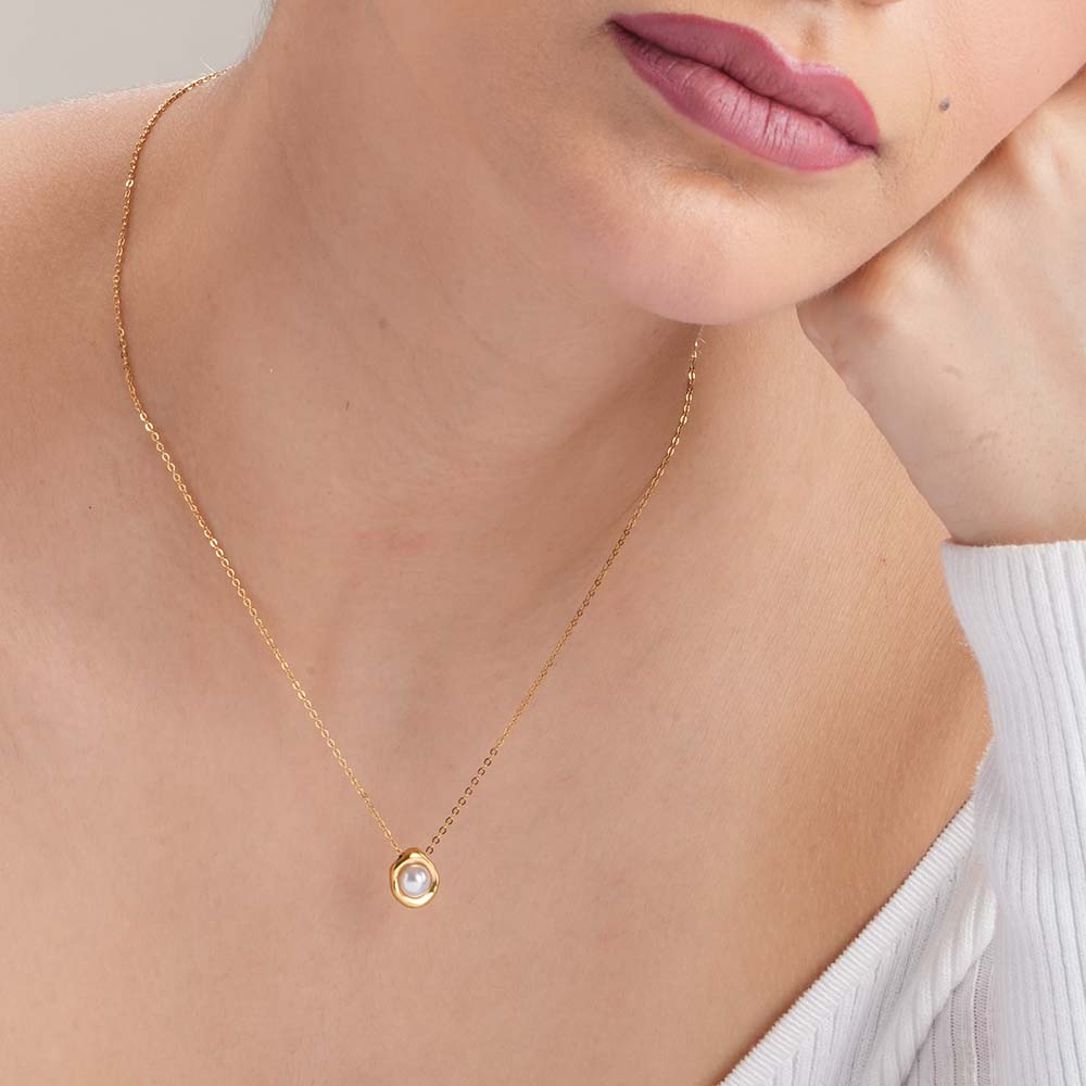 Ocean Mist Pearl Pendant Necklace