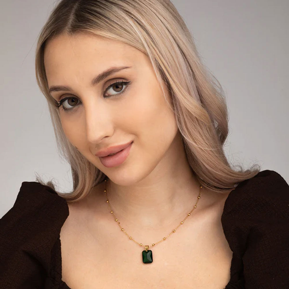 Dazzling Emerald Necklace - 2