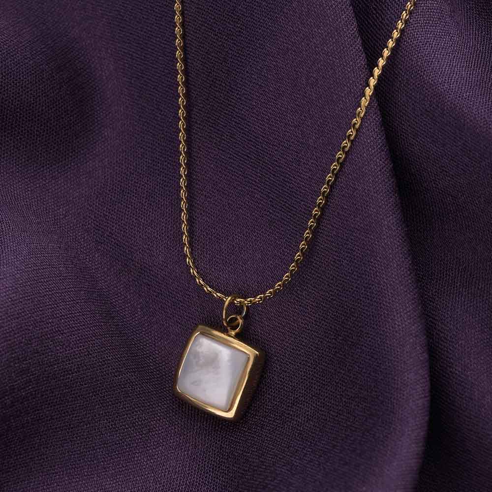 Square Pendant Gold Chain Necklace