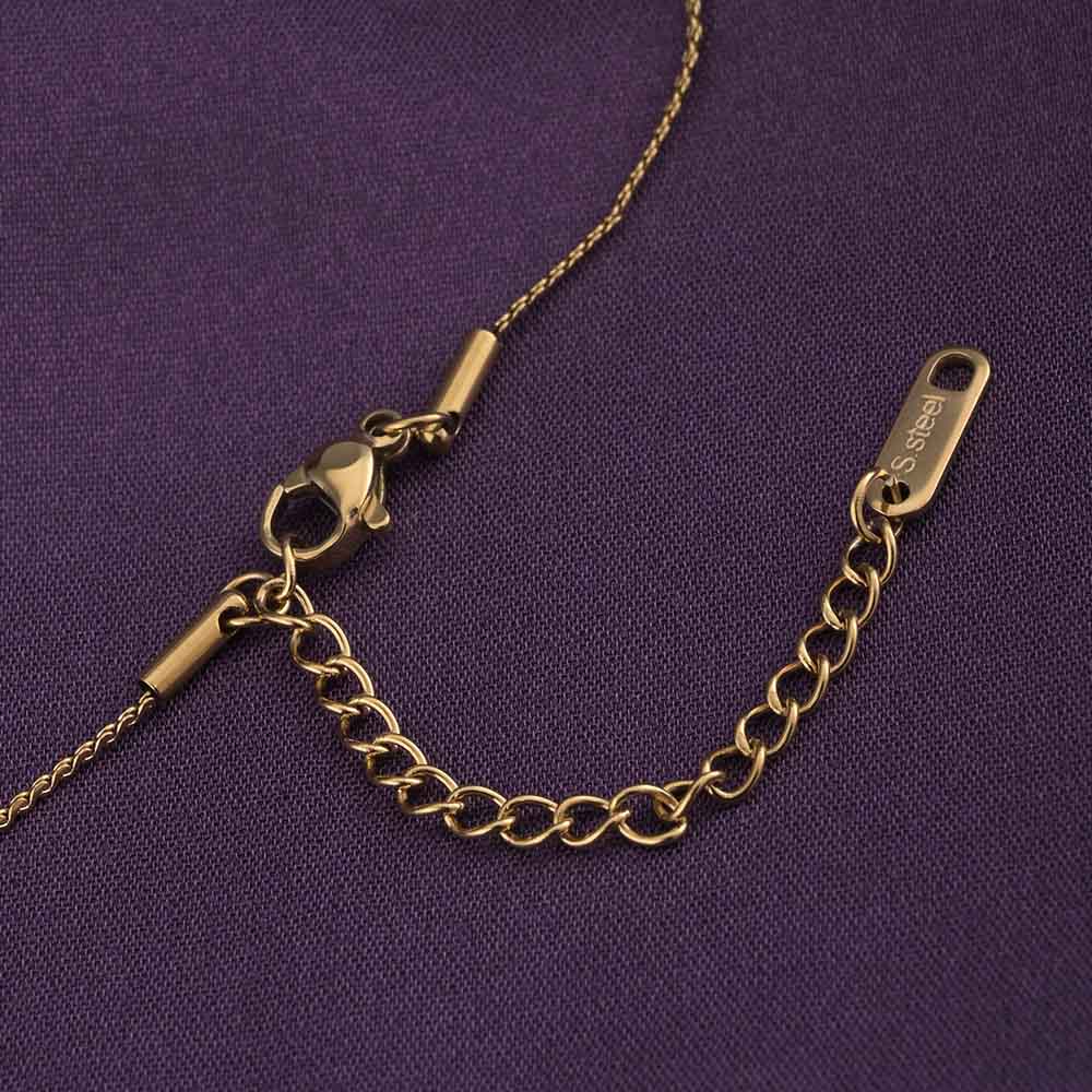 Square Pendant Gold Chain Necklace