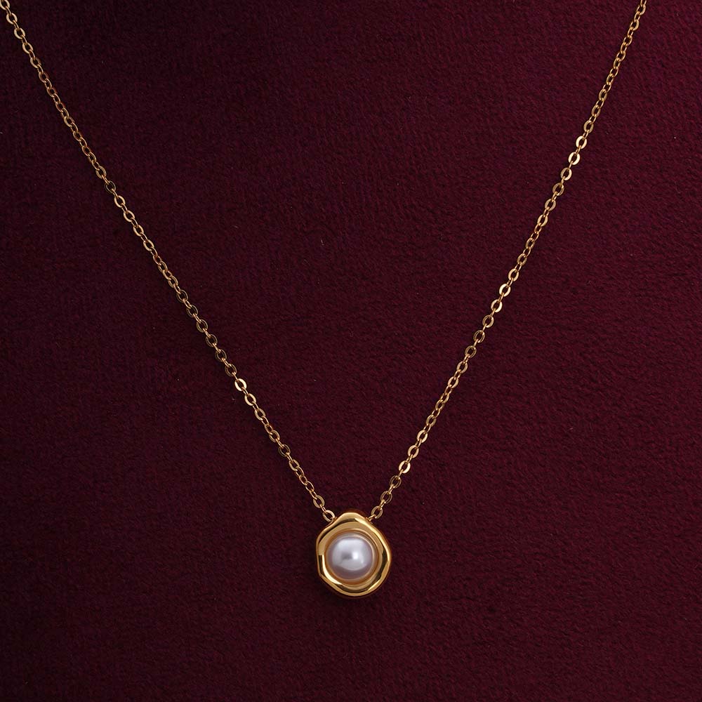 Ocean Mist Pearl Pendant Necklace