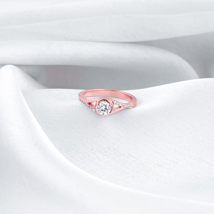 Rose Gold Eye of Shine Ring