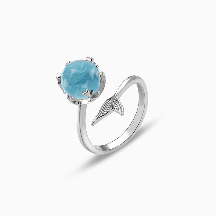 Silver Gleaming Blue Fish Tail Ring