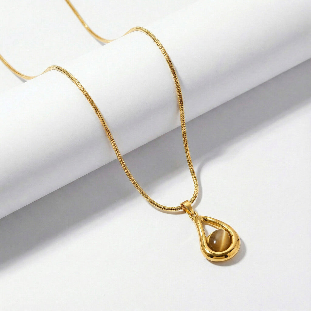 Gold Teardrop Necklace